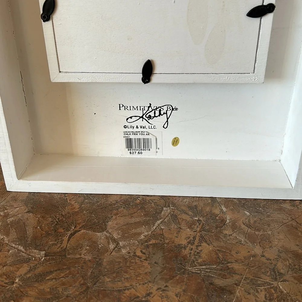 Chalk Form Style Rustic Photo Frame - Picture 6 of 10